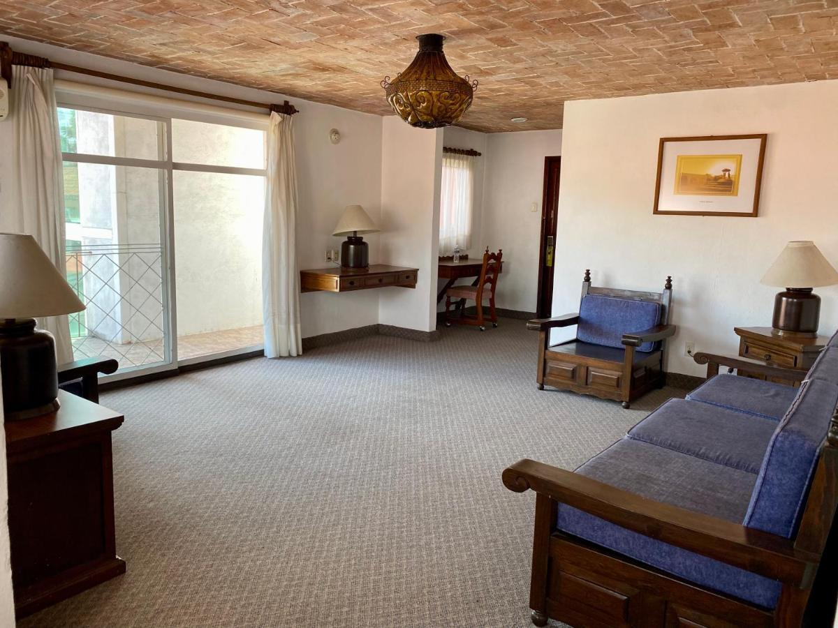 Two-Bedroom Suite,1156224639:JPEG